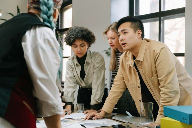 How to build a seamless omnichannel retail strategy in 5 steps